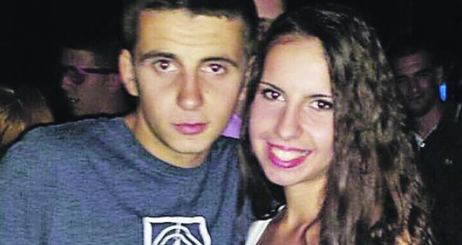 Bili su nerazdvojni i u smrt otišli zajedno: Džip se brzinom od 170 km/sat zakucao u autobus, obomotao se oko bandere...