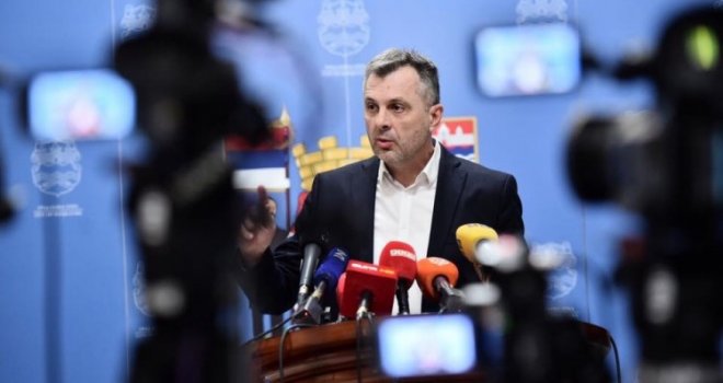 Radojičić odlučio organizatorima protesta novu 2019. pretvoriti u pakao: 'Čekaju ih milionske tužbe!'