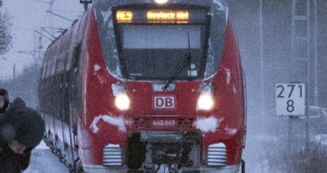 U Njemačkoj poginuo bračni par iz BiH: Udario ih voz 