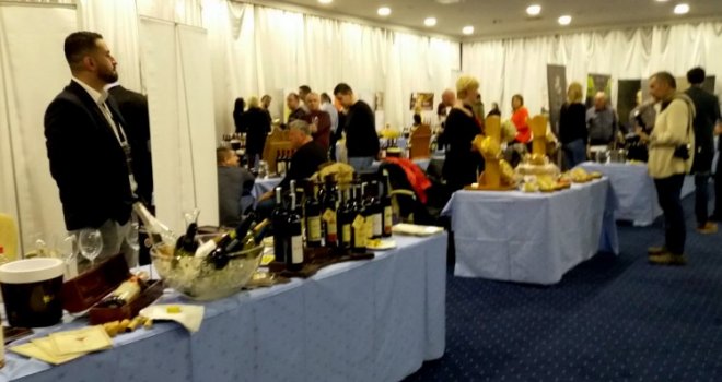 Otvoren Međunarodni festival vina i gastronomije 'Sarajevo Vino fest'