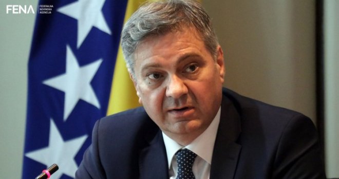 Zvidić: Radončić je spasio obraz Vijeća ministara, žao mi je što je dao ostavku
