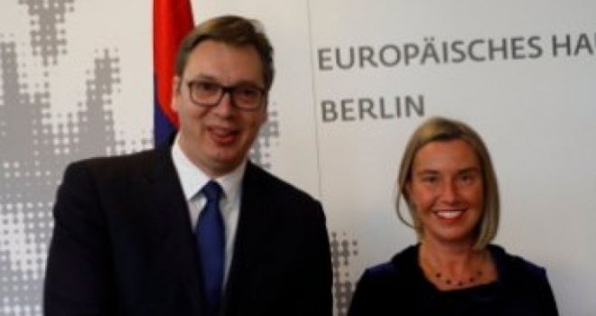 Vučić pohvalio Hrvatsku zbog 'korektnog odnosa' na samitu u Berlinu