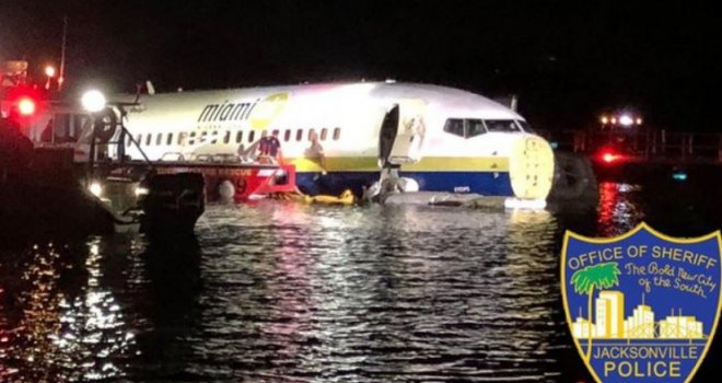 Avion sa 130 putnika sletio u rijeku