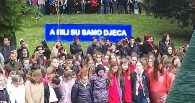 Grabovica: Učiniti sve da se ovakva ubijanja djece nikada, nikome ne ponove