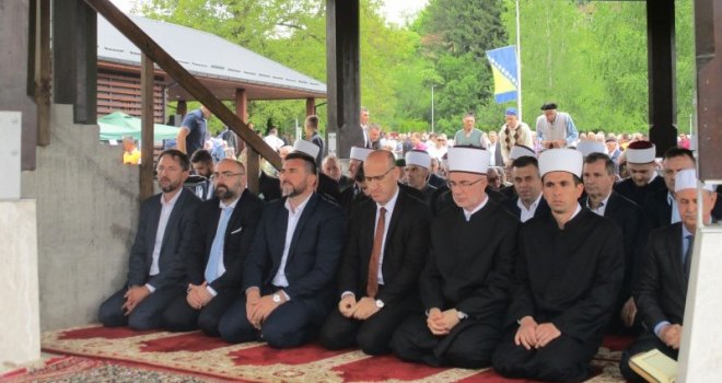 U Memorijalnom centru 'Veljaci' ukopane tri žrtve zločina u Bratuncu 