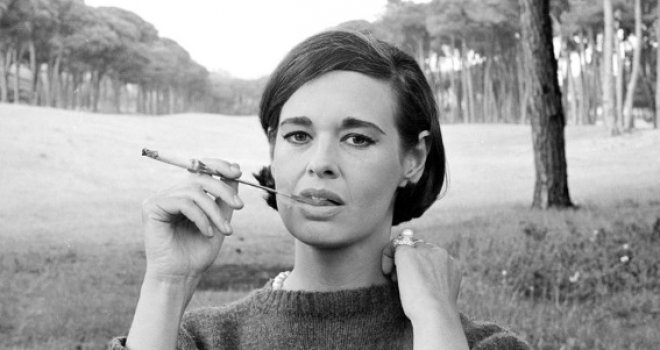 Preminula Gloria Vanderbilt, poznata dizajnerica i umjetnica: Buran život, četiri braka i velik smisao za modu...