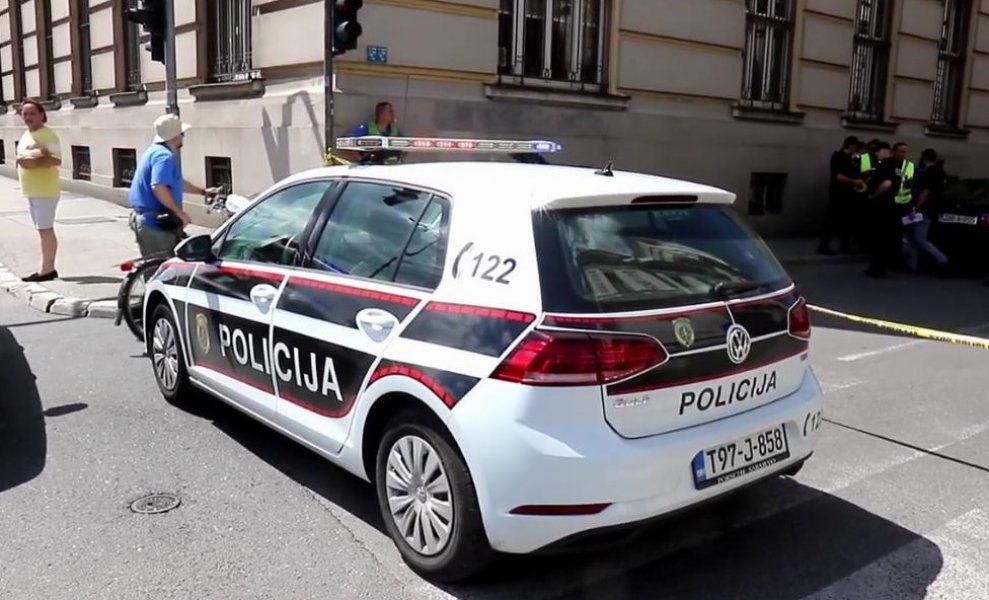 policija-ks-nesreca