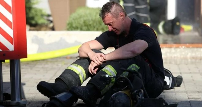 Tragedija tokom gašenja požara u Velikoj Gorici, poginuo mladi vatrogasac