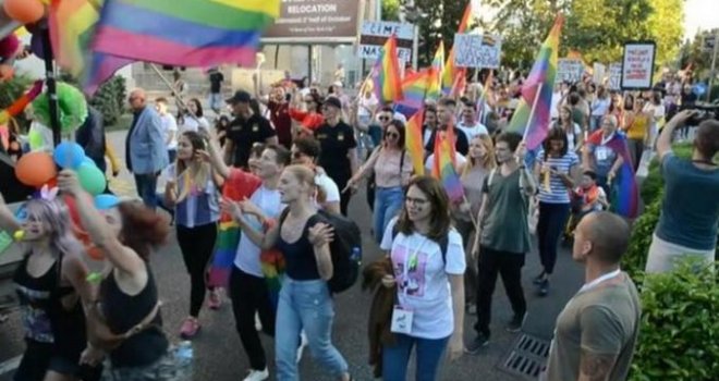 Crna Gora legalizirala istospolne brakove! Đukanović: 'Ovo je potvrda da kao društvo sazrijevamo'