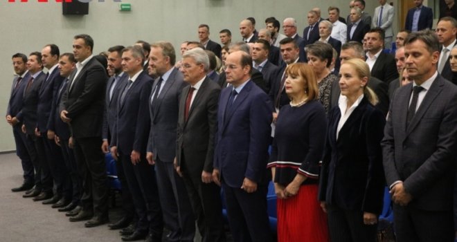 Ipak otpali 'Glumac' i 'Cvrle': SDA predložila nove ministre u Vladi KS umjesto Hadžihafizbegovića i Hasanspahića