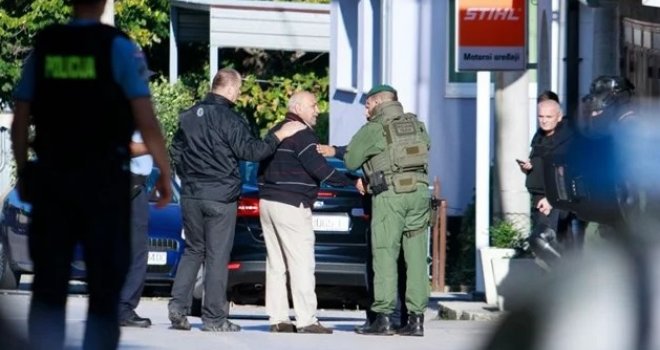 Predao se Sinjanin koji je prijetio eksplozijom