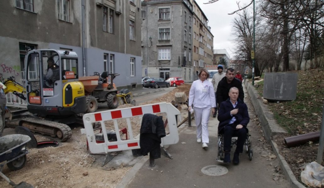 hitna-pomoc-saobracajna-guzva1