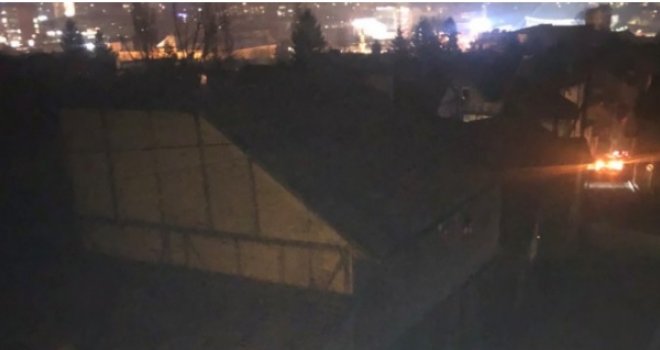 Kad 'majstori' popravljaju:  U Kranjčevićevoj ulici oštetili električne vodove, centar Sarajeva ostao u mraku