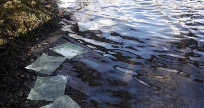 U prevrtanju cisterne kod Banja Luke izlilo se 150 litara nafte, dio i u Vrbas