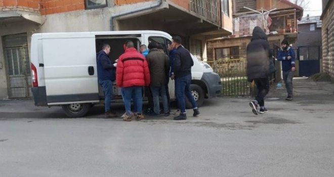 Cvjeta ilegalni biznis u Sarajevu: Vlasnik objekta na Stupu bogati se na migrantima, građani u strahu mole za pomoć...