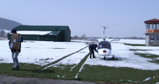 Letjelica FUCZ poletjela iz Bihaća s 10 uzoraka pacijenata