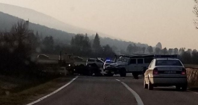Četiri mlade osobe poginule u stravičnoj prometnoj nesreći kod Livna
