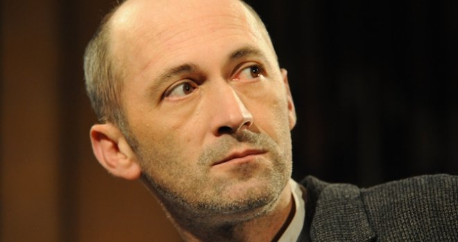 U 54. godini preminuo Mirsad Elezi, glumac Narodnog pozorišta u Mostaru