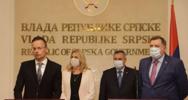 Skandal u Banjaluci: Mađarski ministar govorio 'Bosna i Hercegovina', prevodili kao 'Republika Srpska' 