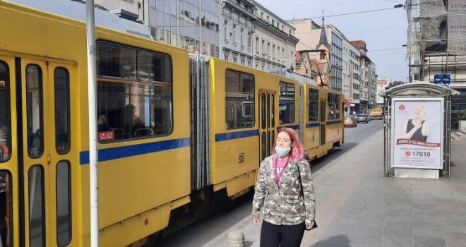 Zbog napuknuća šine na Pofalićima obustavljen tramvajski saobraćaj