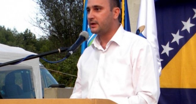 Zbog ometanja istrage SIPA uhapsila Mirsada Topčagića, savjetnika premijera Ružnića