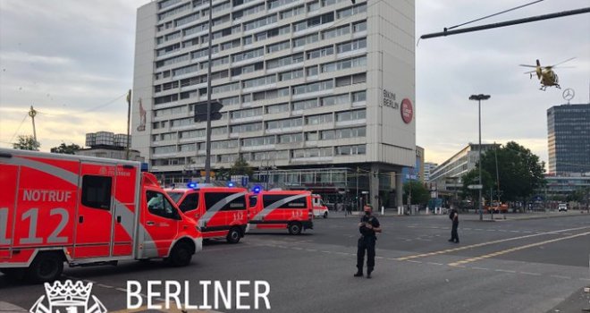 Muškarac se autom zabio u ljude na trotoaru u Berlinu: Sedmoro povrijeđenih, jedna osoba bila zarobljena ispod vozila