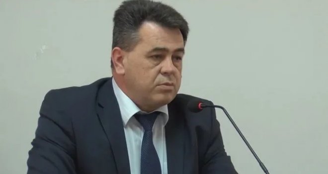 Nakon rata saopćenjima SBB-a i DF-a: Oglasio se i 'sporni' dr. Nijaz Štitkovac