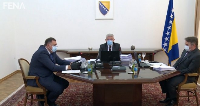 Predsjedništvo BiH danas o priznanju Kosova i premještanju Ambasade BiH