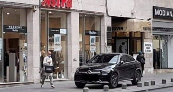 Vi ćete meni 'nema te u javnosti': Sebija Izetbegović 'ulovljena' u šopingu, novi Mercedes parkirala nasred trotoara u Titovoj