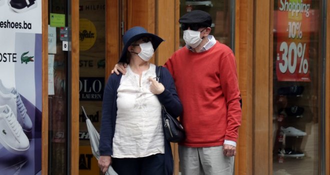 U BiH 225 nova slučaja zaraze, umrlo 14 osoba