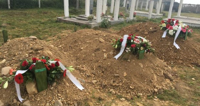 Emir Duraković: Kako sam izgubio oca i dvojicu braće u roku od osam dana od, navodno, koronavirusa