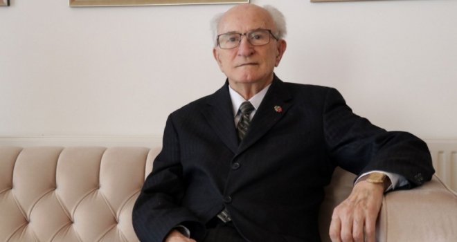 U 93. godini preminuo Ismet Kasumagić, jedan od najbližih saradnika Alije Izetbegovića