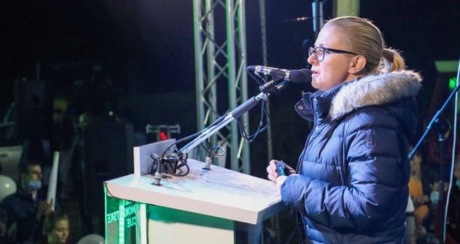 Šokantan govor Elzine Pirić: Protivnike ćemo priključiti na Fadilove respiratore nakon izbora!