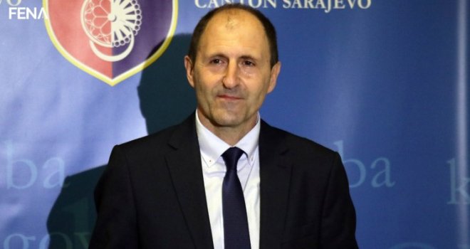 MIgrantska kriza: Kolegij Skupštine održao hitnu sjednicu o stanju sigurnosti u KS