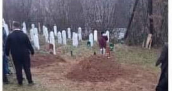  Na mezarju Stuparići čuli lupanje iz kabura, otkopali sanduk da provjere, zvali i Hitnu pomoć i policiju