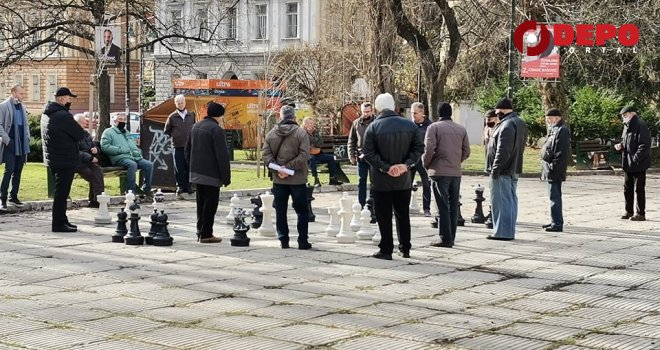 Dramatične prognoze za penzioni sistem u BiH: ‘Dolazi’ nam 96.000 novih penzionera... Ko će puniti fond?!