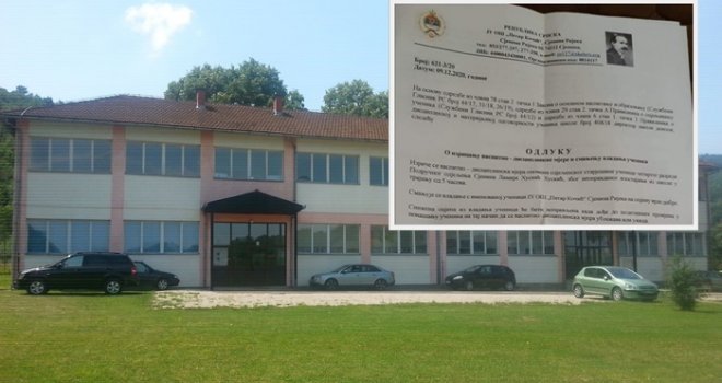 Nakon sramnog smanjenja vladanja učenici u Doboju: 'Direktorica Dervišefendić svjesno ignorira važeće zakone BiH!'