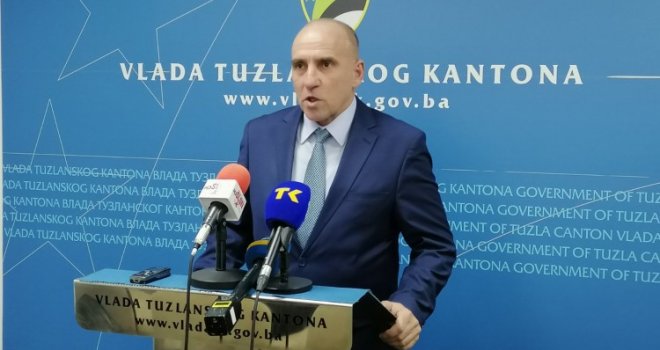 Premijer Tuzlanskog kantona Denijal Tulumović podnio ostavku