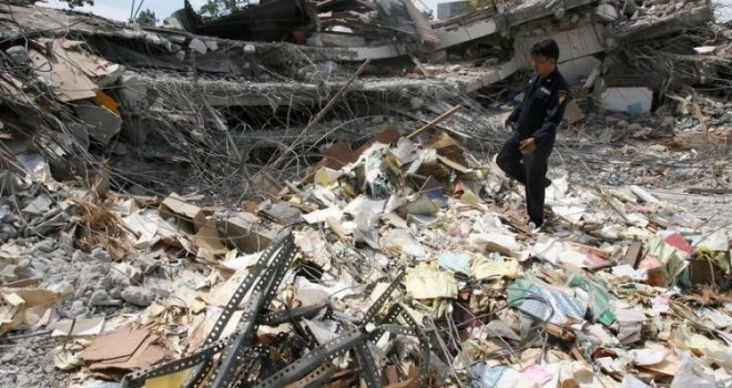 U potresu u Indoneziji poginule 34 osobe, 600 povrijeđenih