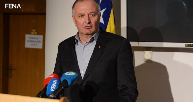 Helez odgovorio Nešiću: BiH institucije odlučuju o članstvu u NATO-u, a to su već uradile