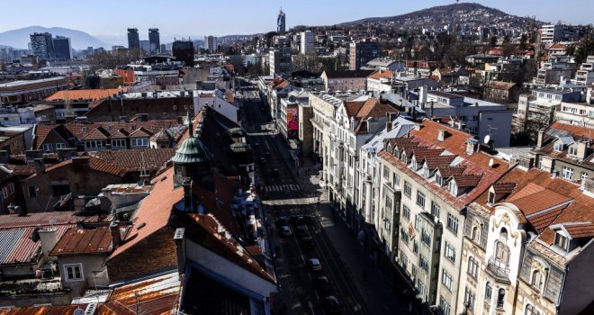Najamnine u Sarajevu padaju, a cijene stanova rastu: Koji kredit je najbolji, kad je investicija isplativa?