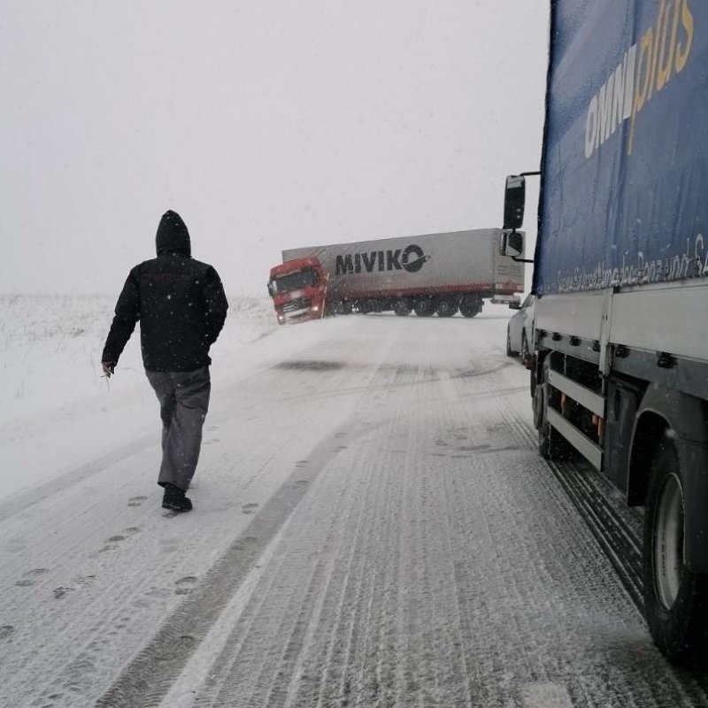 snijeg-kamion-gp-izacic-bih-kolaps