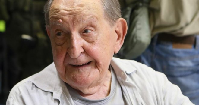 Preminuo Vlasta Velisavljević, legendarni srpski glumac