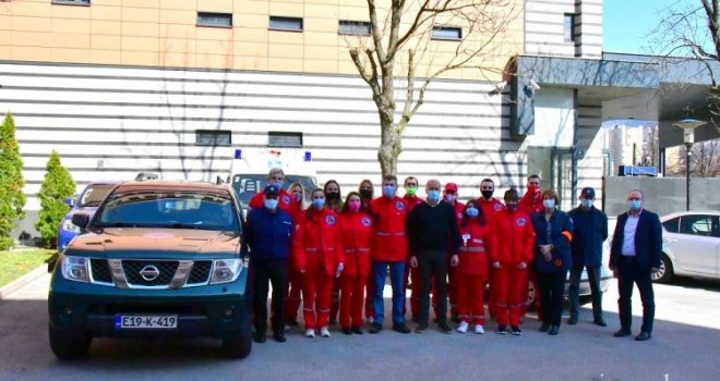 Građane Novog Sarajeva od sada obilaze timovi Civilne zaštite: Od lijekova do toplog obroka i namirnica