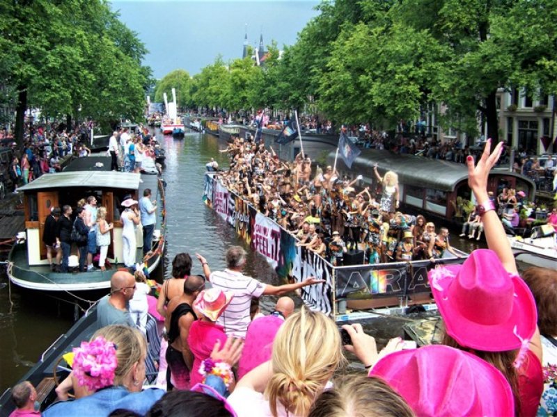 pp-gay-pride-amsterdam-1