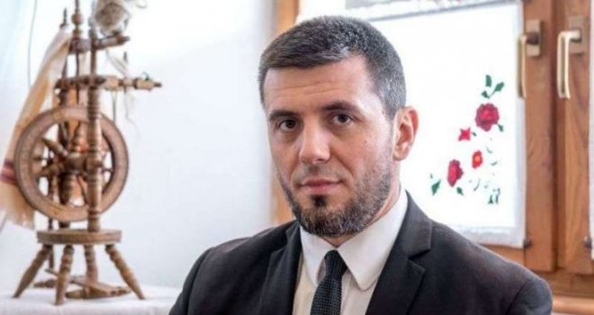 Predsjednik tuzlanske SDA ismijava žrtve korone i učenje Fatihe umrlim: Šta je Salko Zildžić želio poručiti?