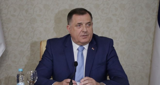 Dodik: Neću dozvoliti da Srbi ratuju čak ni za RS, ali čekamo mirni razlaz sa BiH