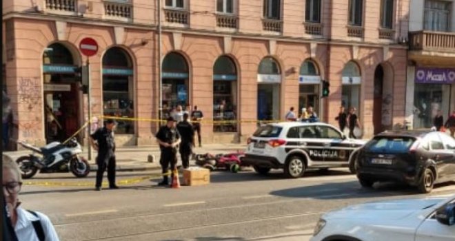 Incident u centru Sarajeva: U Titovoj ulici došlo do tuče,  saobraćaj se odvija usporeno