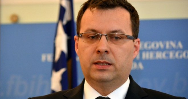 Salkiću je istakao mandat prije šest mjeseci, od Krmpotića očekujemo da normalizuje poslovanje BH-Gasa