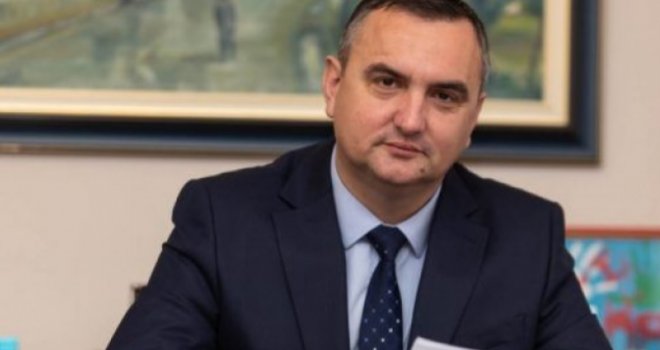 Pavlović podnio neopozivu ostavku, za sve krivi opoziciju: 'Prihvatam prijedlog Milorada Dodika...'